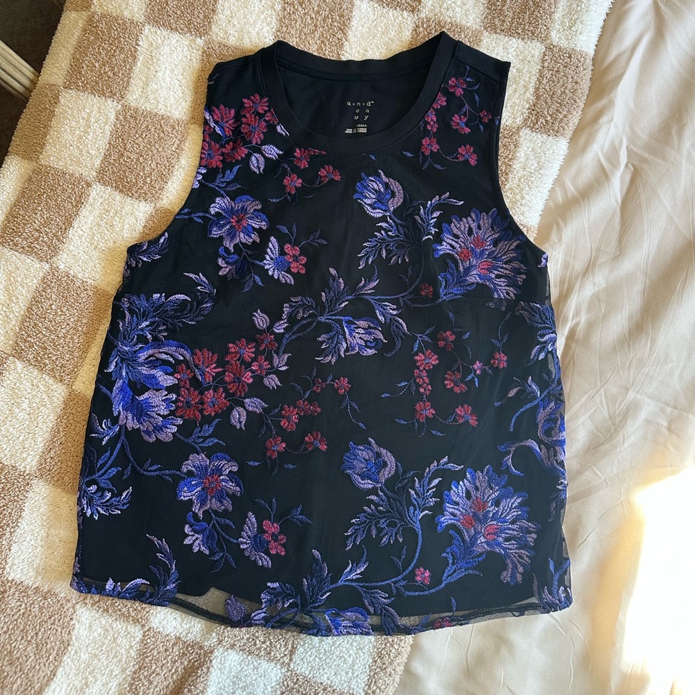 Floral Black Sleeveless Top
